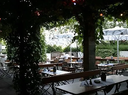 Hotel Odenwaldblick 3*