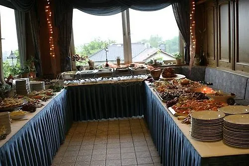 Hotel Odenwaldblick 3*